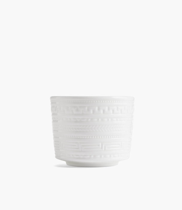 Intaglio Teacup and Saucer - Roomours