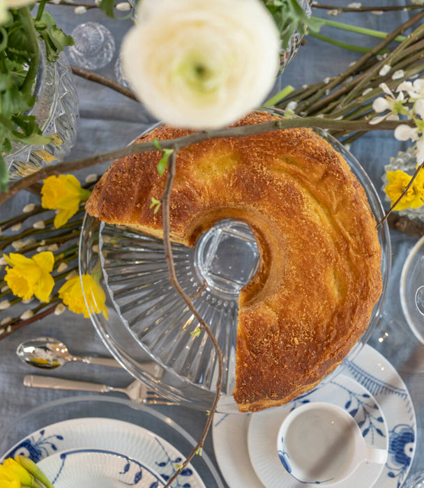 Oceania Cake Plate + Leg