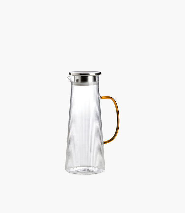 Narciso borosilicate glass pleated Jug with lid Amber 1.6L