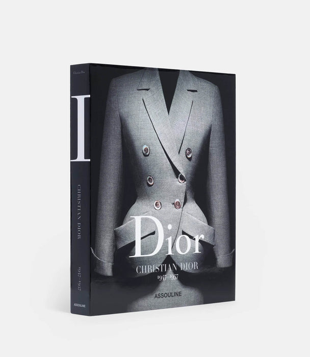 Dior by Christian Dior: 1947-1957 - Roomours