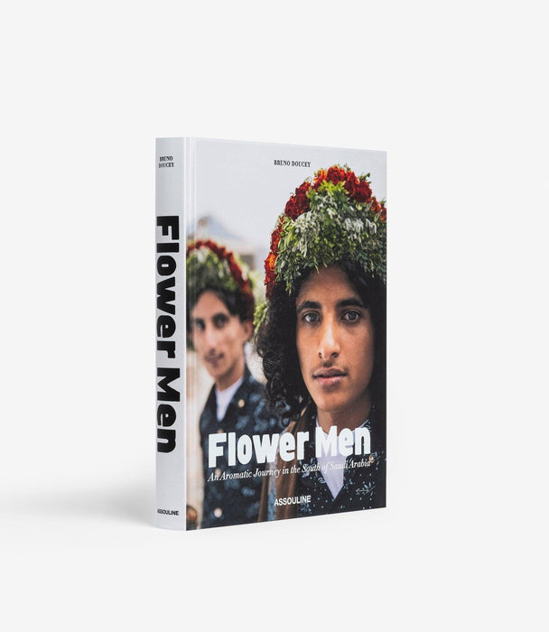 Saudi Arabia: Flower Men