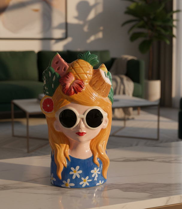 Isla Ida Figure Vase Dolomite 10*8.5*18cm