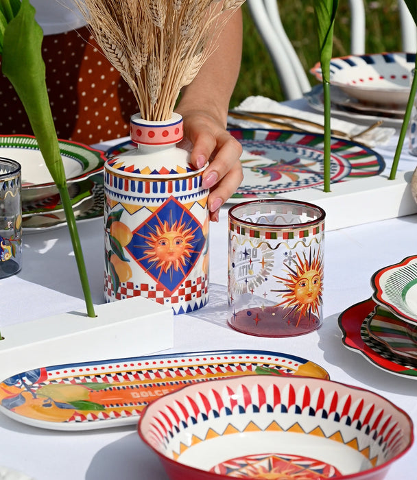 موزّع عطور دولتشي فيتا زجاج ملوّن برسمة شمس