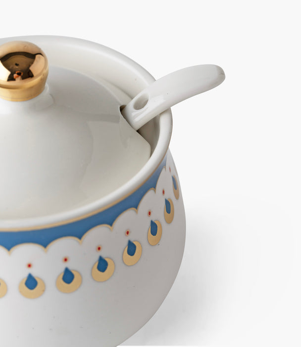 سكّرية بالمارا بورسلين بزخرفة زرقاء وذهبية مع ملعقة وغطاء