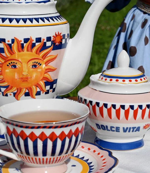 طقم فناجين شاي دولتشي فيتا بورسلين ملوّن مع صحون - عدد 2